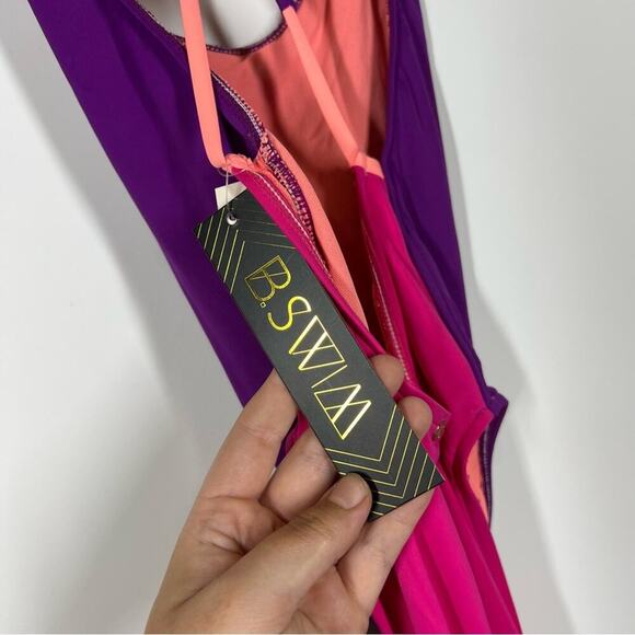 Flaw NWT B. Swim The Boss One Piece Swimsuit Size XS - Picture 9 of 12